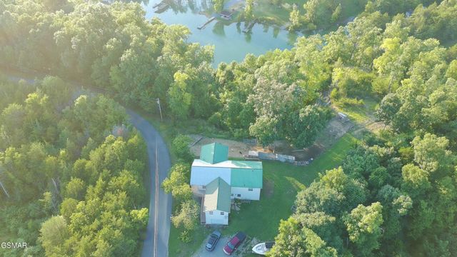 1225 Paradise Lane, Dandridge, TN 37725