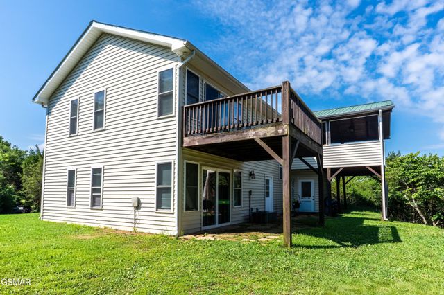 1225 Paradise Lane, Dandridge, TN 37725