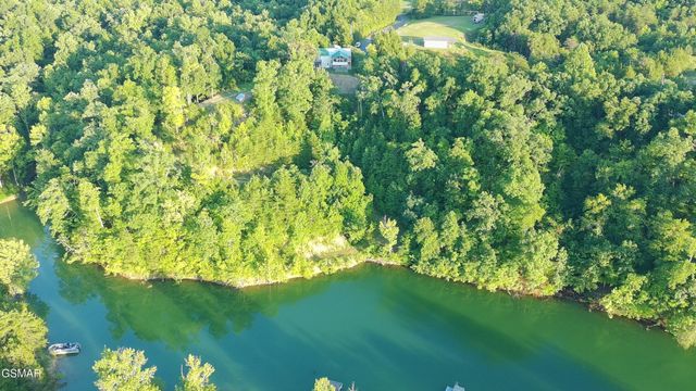 1225 Paradise Lane, Dandridge, TN 37725