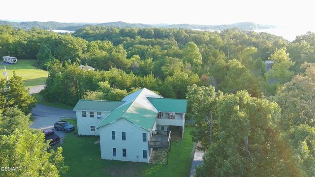 1225 Paradise Lane, Dandridge, TN 37725