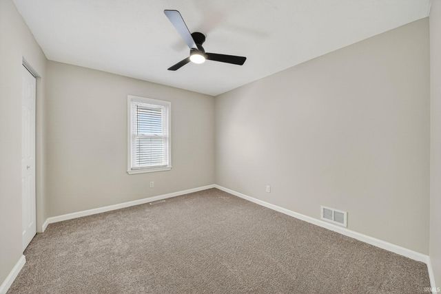 705 Kamms Court, Mishawaka, IN 46544