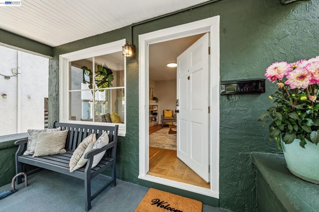 1349 Hearst Ave, Berkeley, CA 94702
