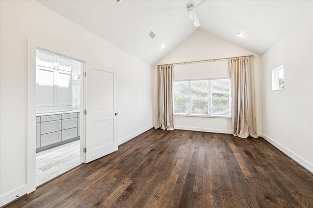 928 Robbie Street B, Houston, TX 77009
