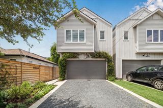 928 Robbie Street B, Houston, TX 77009