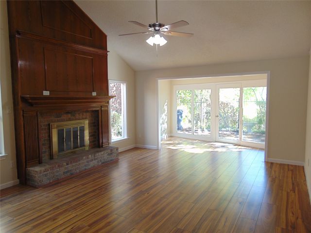 3041 Waterfront Circle, Garland, TX 75042