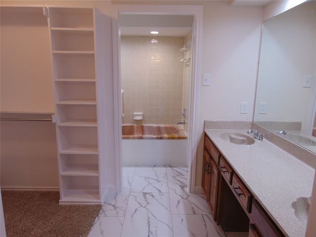 3041 Waterfront Circle, Garland, TX 75042