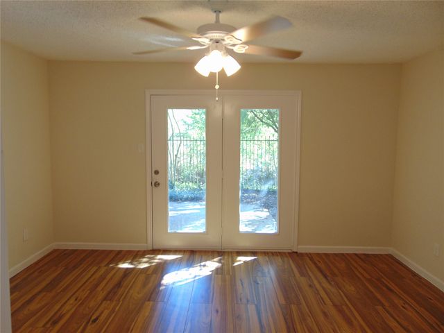 3041 Waterfront Circle, Garland, TX 75042