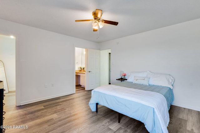 1014 Carolyn Rose Drive, Breaux Bridge, LA 70517