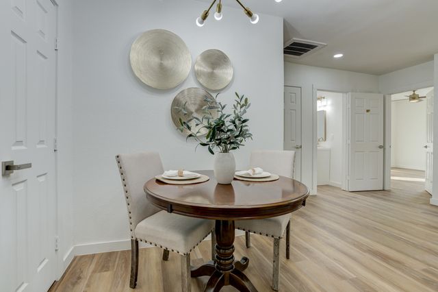 3014 30th Street, Lubbock, TX 79410