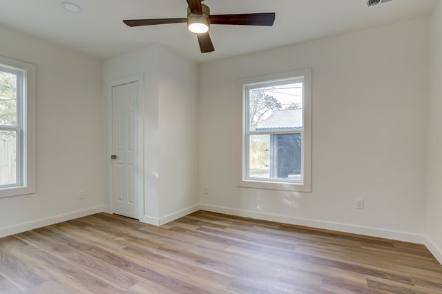 3014 30th Street, Lubbock, TX 79410