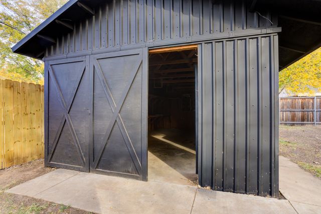 3014 30th Street, Lubbock, TX 79410