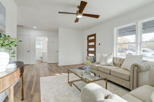 3014 30th Street, Lubbock, TX 79410