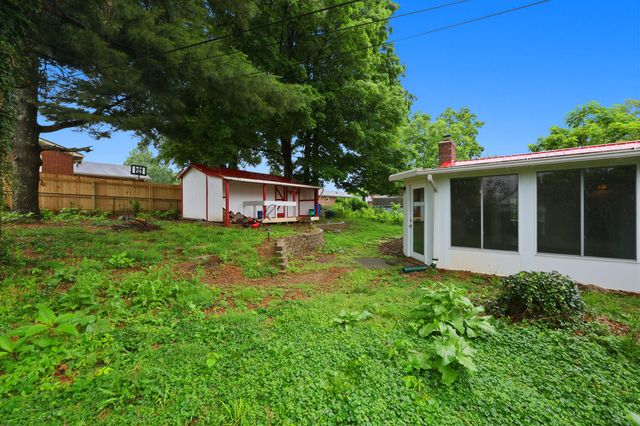 212 Sequoyah Trail, Frankfort, KY 40601