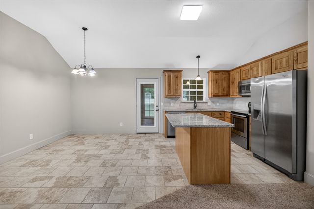 505 E 5th Street, Springtown, TX 76082