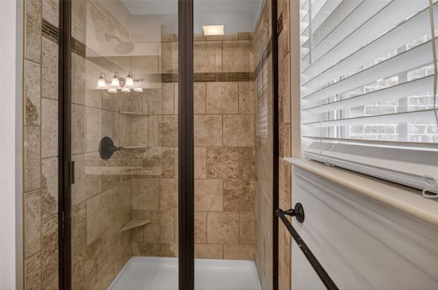 505 E 5th Street, Springtown, TX 76082