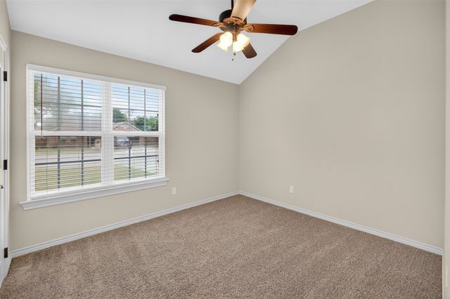 505 E 5th Street, Springtown, TX 76082