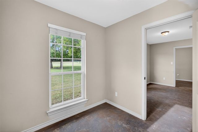 505 E 5th Street, Springtown, TX 76082