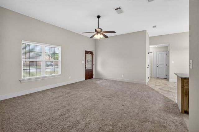 505 E 5th Street, Springtown, TX 76082