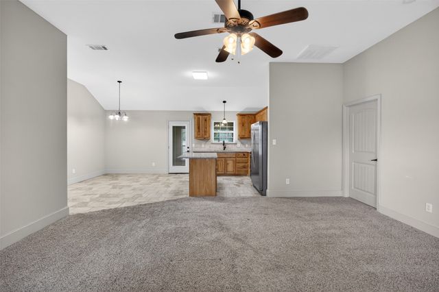 505 E 5th Street, Springtown, TX 76082