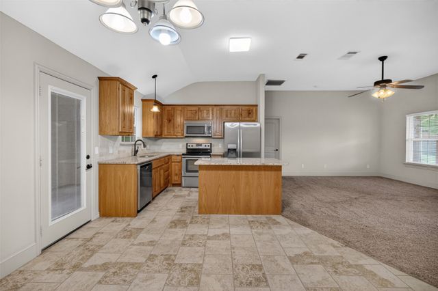 505 E 5th Street, Springtown, TX 76082