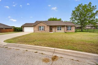 505 E 5th Street, Springtown, TX 76082