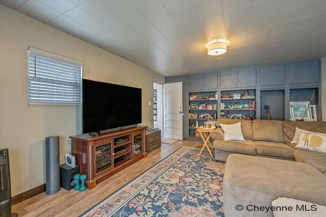 3809 DEY AVE, Cheyenne, WY 82001