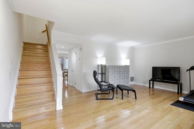 3114 BABASHAW CT, Fairfax, VA 22031