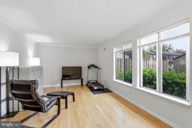 3114 BABASHAW CT, Fairfax, VA 22031