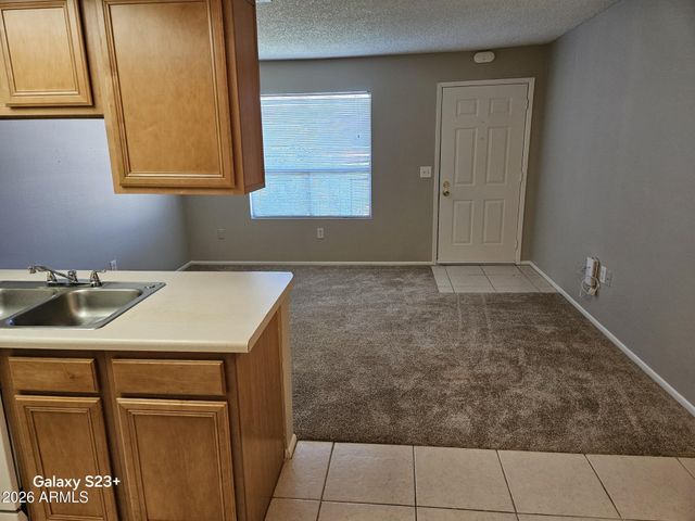 461 W HOLMES Avenue 327, Mesa, AZ 85210