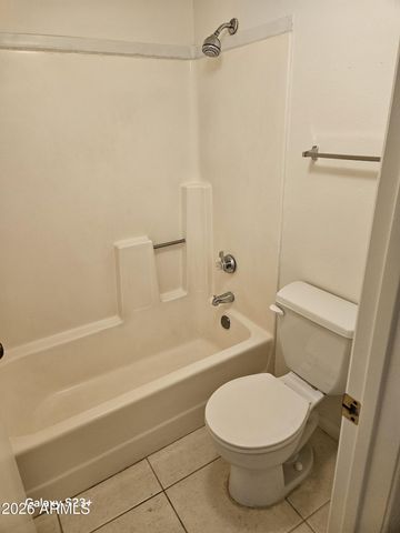 461 W HOLMES Avenue 327, Mesa, AZ 85210