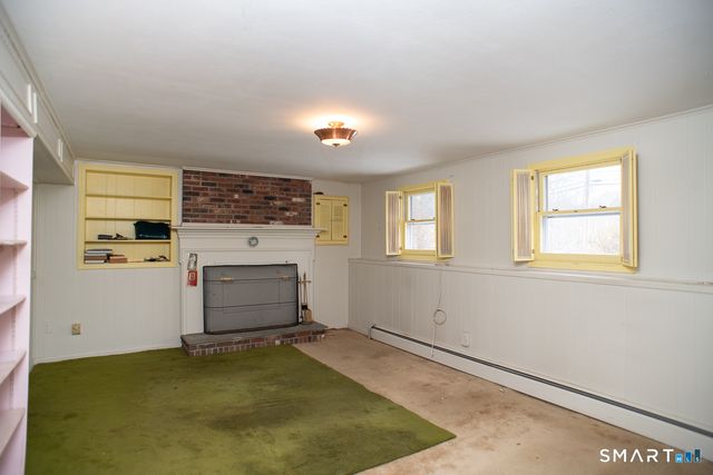 41 Longfellow Road, Shelton, CT 06484