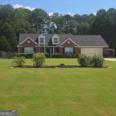 1227 ALEX Drive, Winder, GA 30680