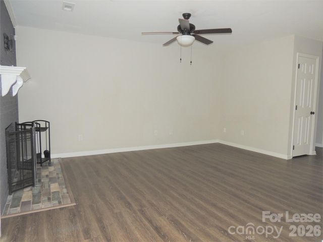 9252 Kings Canyon Drive, Charlotte, NC 28210