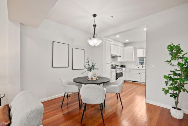 681 Pinnacles Terrace, Sunnyvale, CA 94085