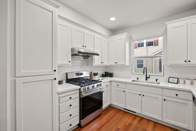 681 Pinnacles Terrace, Sunnyvale, CA 94085