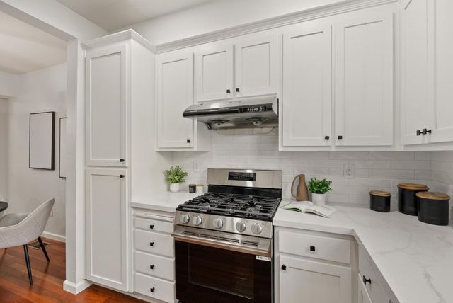 681 Pinnacles Terrace, Sunnyvale, CA 94085