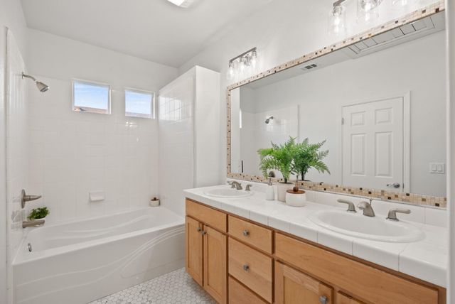 681 Pinnacles Terrace, Sunnyvale, CA 94085