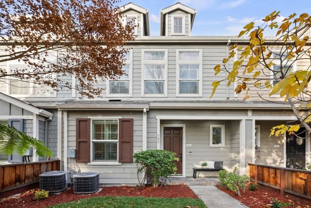 681 Pinnacles Terrace, Sunnyvale, CA 94085