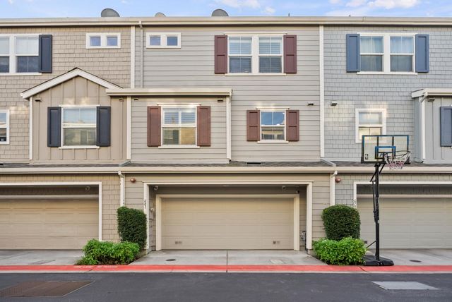 681 Pinnacles Terrace, Sunnyvale, CA 94085