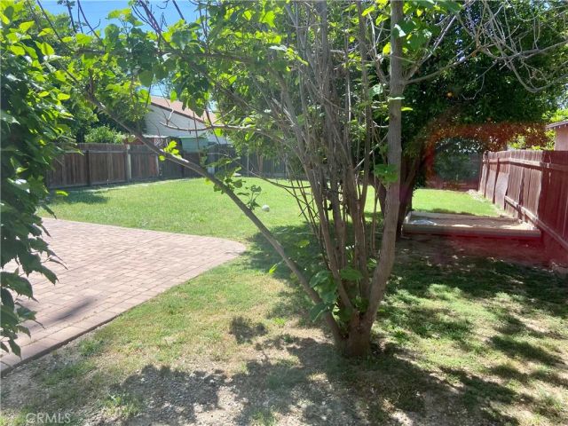 7339 White Oak, Reseda, CA 91335