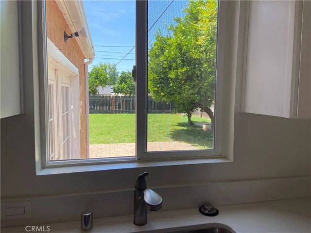 7339 White Oak, Reseda, CA 91335