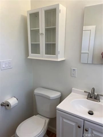 7339 White Oak, Reseda, CA 91335