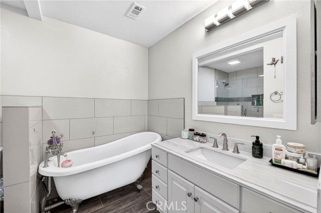 23230 Dover, Yorba Linda, CA 92887