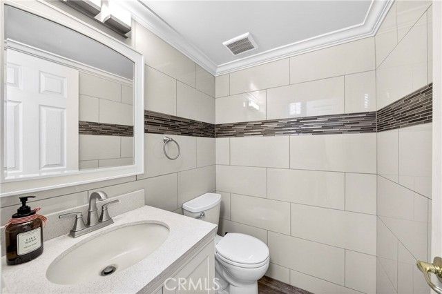 23230 Dover, Yorba Linda, CA 92887