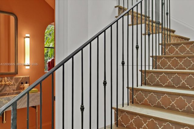 545 San Antonio Avenue, Coral Gables, FL 33146