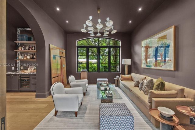 545 San Antonio Avenue, Coral Gables, FL 33146