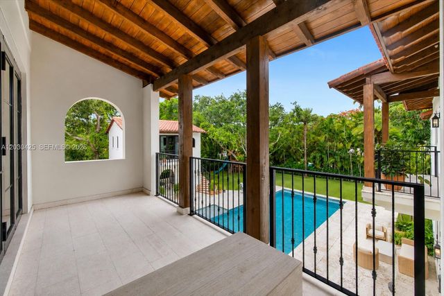 545 San Antonio Avenue, Coral Gables, FL 33146