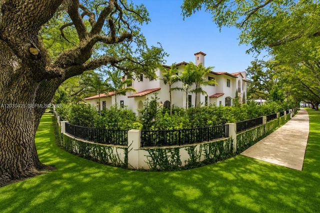 545 San Antonio Avenue, Coral Gables, FL 33146