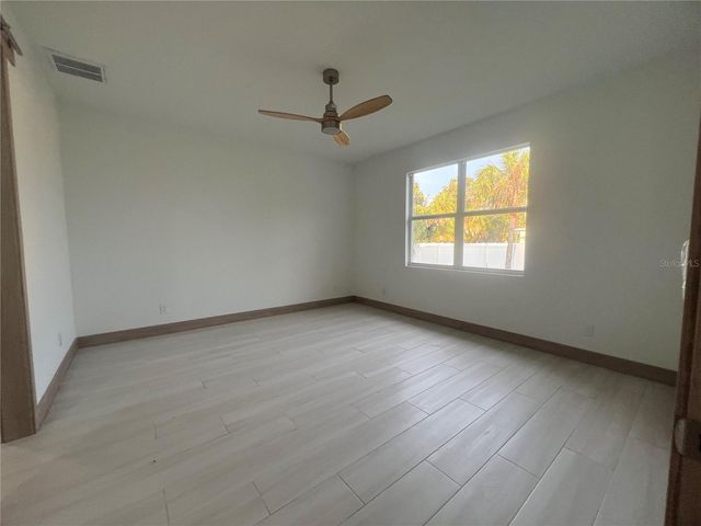 1470 HENNING STREET, North Port, FL 34288