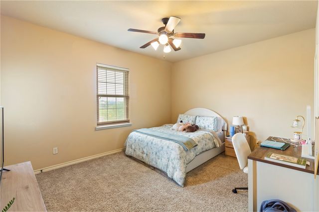 105 Deacon Drive W, College Station, TX 77845